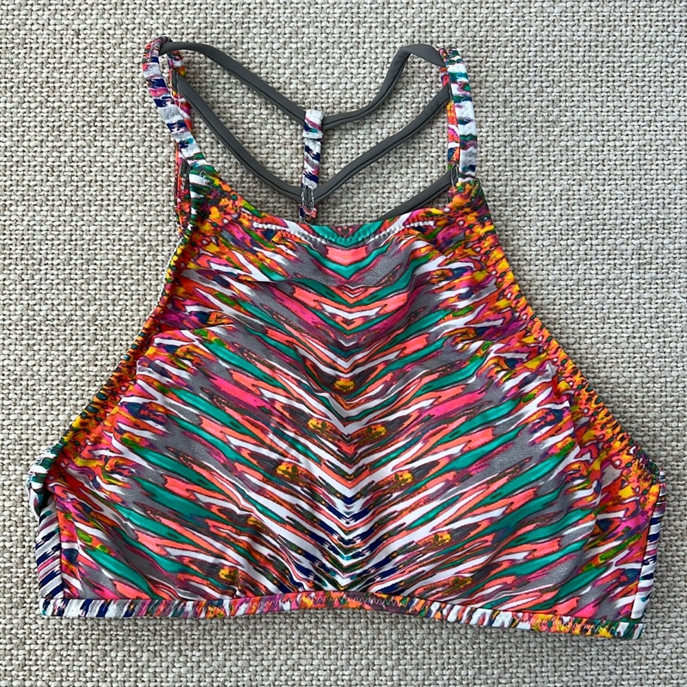 High neck halter graphic bikini top